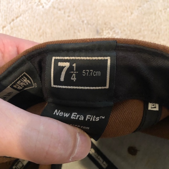 Phillies hat - Picture 2 of 3